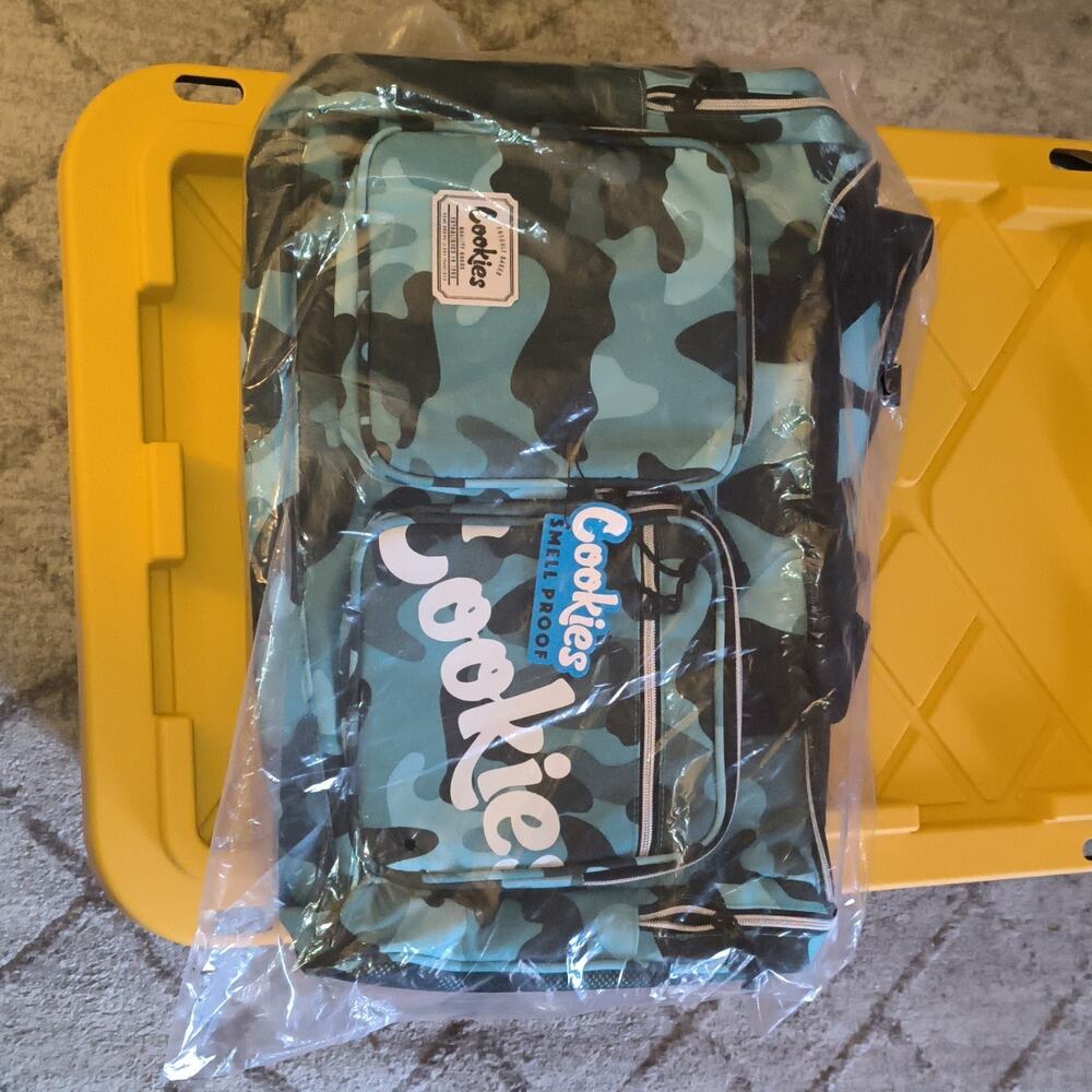 Cookies Smell Proof Camouflage Gym Bag Polyester 4 Pockets Blue Black Green